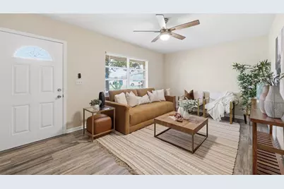 2327 W Knollwood Place, Tampa, FL 33604 - Photo 4
