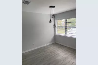 5008 Parade Street, Tampa, FL 33617 - Photo 16