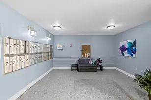 6800 20th Ave N, Saint Petersburg, FL 33710 - Photo 20