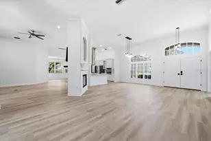 6121 Chene Ct, Lutz, FL 33558 - Photo 10