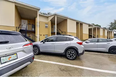 3812 N Oak Drive #M32, Tampa, FL 33611 - Photo 1