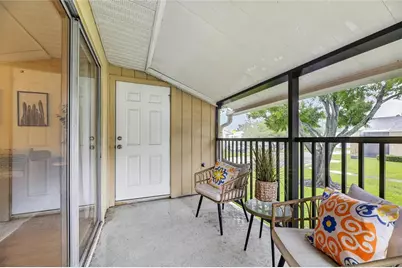 3812 N Oak Drive #M32, Tampa, FL 33611 - Photo 24