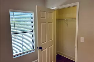 1315 24th St W, Bradenton, FL 34205 - Photo 10