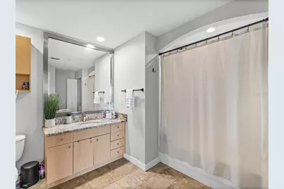 100 4th Avenue S #416, Saint Petersburg, FL 33701 - Photo 14