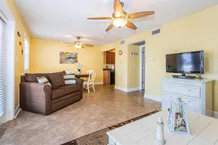 5215 Coquina Key Dr SE, Saint Petersburg, FL 33705 - Photo 22