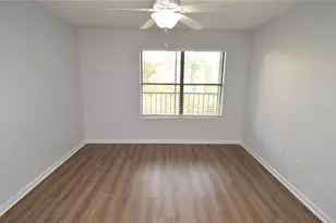 11901 4th Street N, Saint Petersburg, FL 33716 - Photo 36