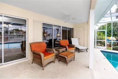 2096 Massachusetts Avenue NE, Saint Petersburg, FL 33703 - Photo 24