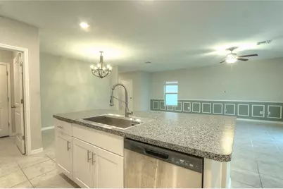 7217 Ronnie Gardens Court, Tampa, FL 33619 - Photo 14