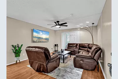 14466 Reuter Strasse Circle #501, Tampa, FL 33613 - Photo 4