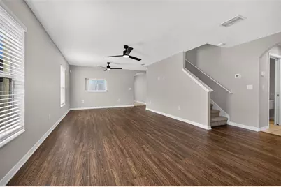 10717 Shady Preserve Drive, Riverview, FL 33579 - Photo 6
