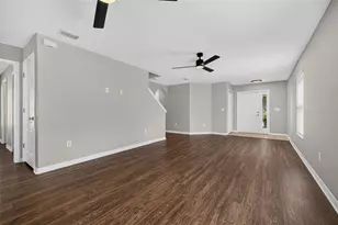 10717 Shady Preserve Dr, Riverview, FL 33579 - Photo 4