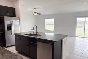 5487 Blue Azure Dr, Wimauma, FL 33598 - Photo 6