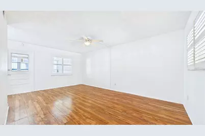 325 Sky Loch Drive W, Dunedin, FL 34698 - Photo 6