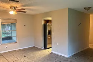 7121 N 50th St, Tampa, FL 33617 - Photo 14
