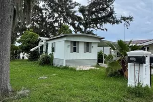 39611 Gloryland Dr, Dade City, FL 33525 - Photo 2