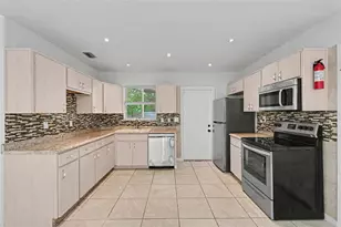 9447 N Milam Way, Citrus Springs, FL 34434 - Photo 28