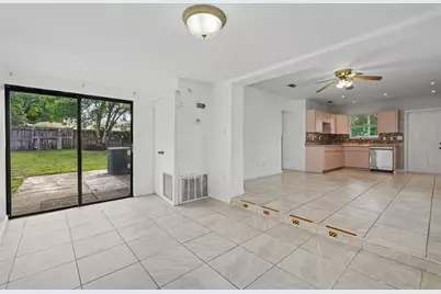 9447 N Milam Way, Citrus Springs, FL 34434 - Photo 10