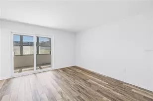1051 79th Ave N, Saint Petersburg, FL 33702 - Photo 12