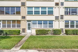 1051 79th Ave N, Saint Petersburg, FL 33702 - Photo 20