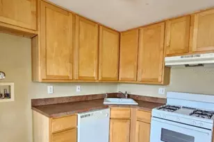 117 N Evergreen Ave, Clearwater, FL 33755 - Photo 6
