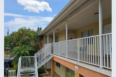 117 N Evergreen Avenue #201, Clearwater, FL 33755 - Photo 2