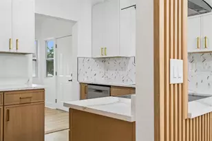 4660 7th Ave N, Saint Petersburg, FL 33713 - Photo 4