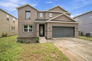 428 Chimney Rock Dr, Ruskin, FL 33570 - Photo 2