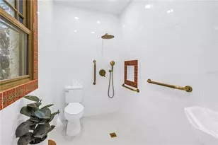 6120 5th Ave S, Saint Petersburg, FL 33707 - Photo 20