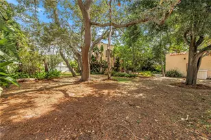 6120 5th Ave S, Saint Petersburg, FL 33707 - Photo 32