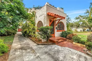 6120 5th Ave S, Saint Petersburg, FL 33707 - Photo 4