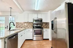 7201 Daggett Terrace, New Port Richey, FL 34655 - Photo 4