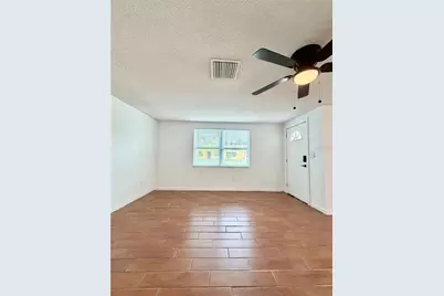 7201 Daggett Terrace, New Port Richey, FL 34655 - Photo 12
