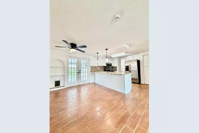 7201 Daggett Terrace, New Port Richey, FL 34655 - Photo 2