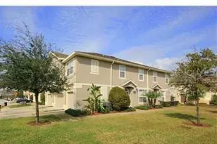 27802 Pleasure Ride Loop, Wesley Chapel, FL 33544 - Photo 4