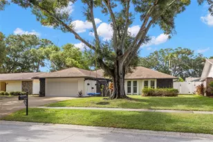 3097 Haverford Dr, Clearwater, FL 33761 - Photo 2