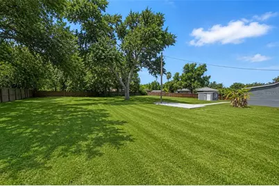805 E Shell Point Road, Ruskin, FL 33570 - Photo 58