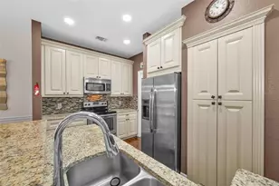 2199 Chianti Pl, Palm Harbor, FL 34683 - Photo 18
