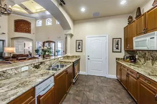 2199 Chianti Pl, Palm Harbor, FL 34683 - Photo 42