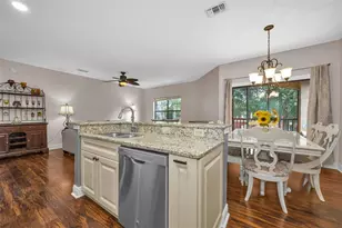 2199 Chianti Pl, Palm Harbor, FL 34683 - Photo 12