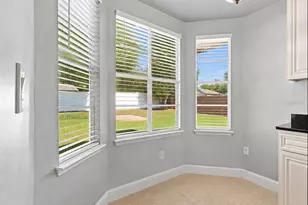 4745 Canterbury Dr, Land O Lakes, FL 34639 - Photo 14