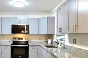 2245 Elizabeth Dr, Brandon, FL 33510 - Photo 10