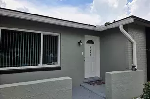 2245 Elizabeth Dr, Brandon, FL 33510 - Photo 4