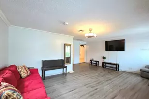 2245 Elizabeth Dr, Brandon, FL 33510 - Photo 14