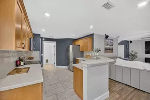 11342 Cocoa Beach Dr, Riverview, FL 33569 - Photo 16