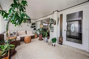 2739 Sherbrooke Ln, Palm Harbor, FL 34684 - Photo 4