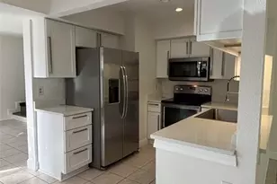 16638 Brigadoon Dr, Tampa, FL 33618 - Photo 4