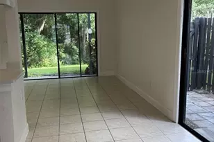 16638 Brigadoon Dr, Tampa, FL 33618 - Photo 10