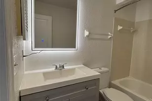 16638 Brigadoon Dr, Tampa, FL 33618 - Photo 26