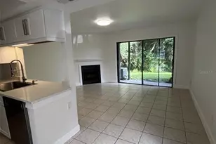 16638 Brigadoon Dr, Tampa, FL 33618 - Photo 6
