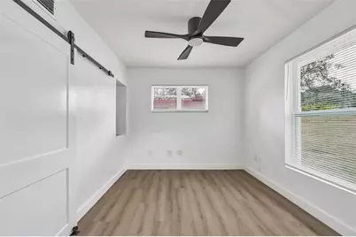 5106 Oakhaven Lane, Tampa, FL 33617 - Photo 24